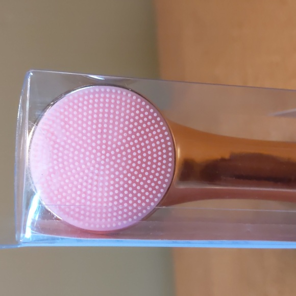 Zoe Alya dual facial brush - Picture 2 of 4
